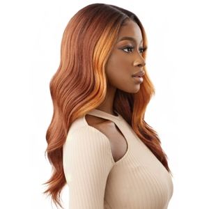 NWT! OUTRE - Genevive